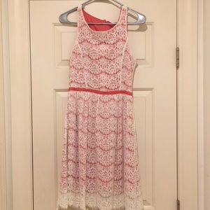 Elle sz 2 coral/white lace dress